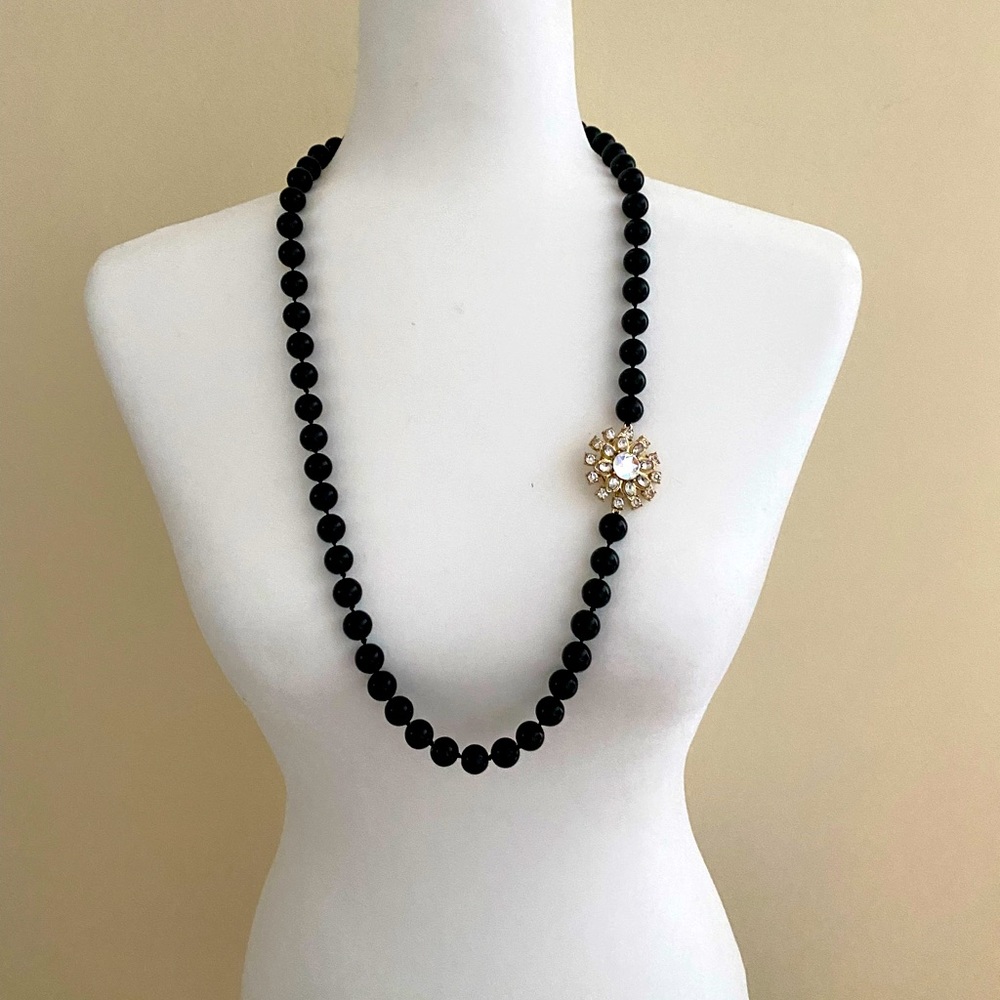 Necklace with black beads